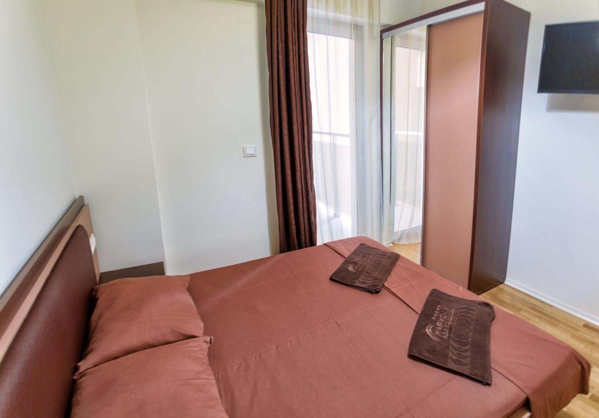 Harmonia Sunny Apartments Будва Екстериор снимка
